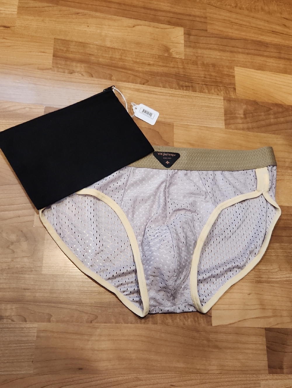 Mesh Sport Brief - Picture 9 of 10